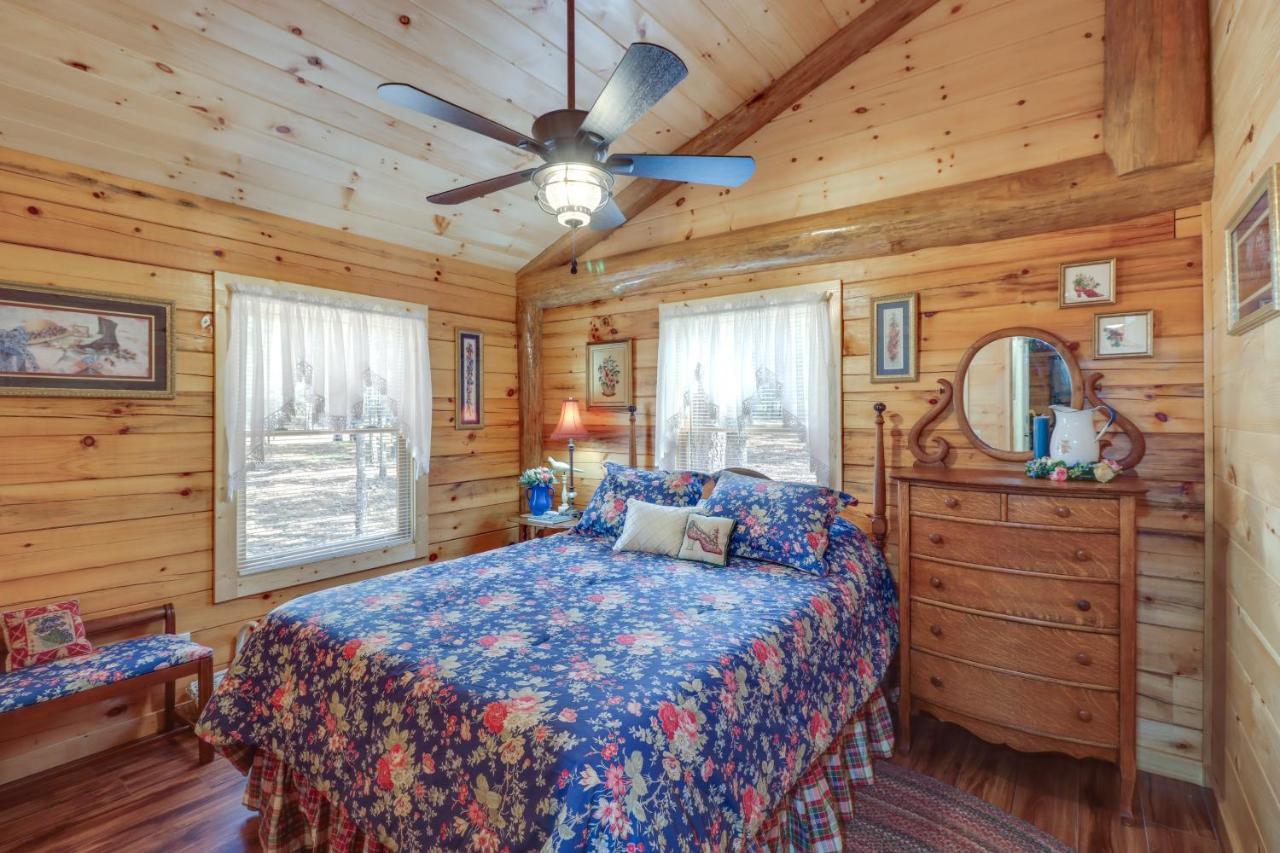 Tumbling Shoals Cabin Near Greers Ferry Lake! Heber Springs Bagian luar foto